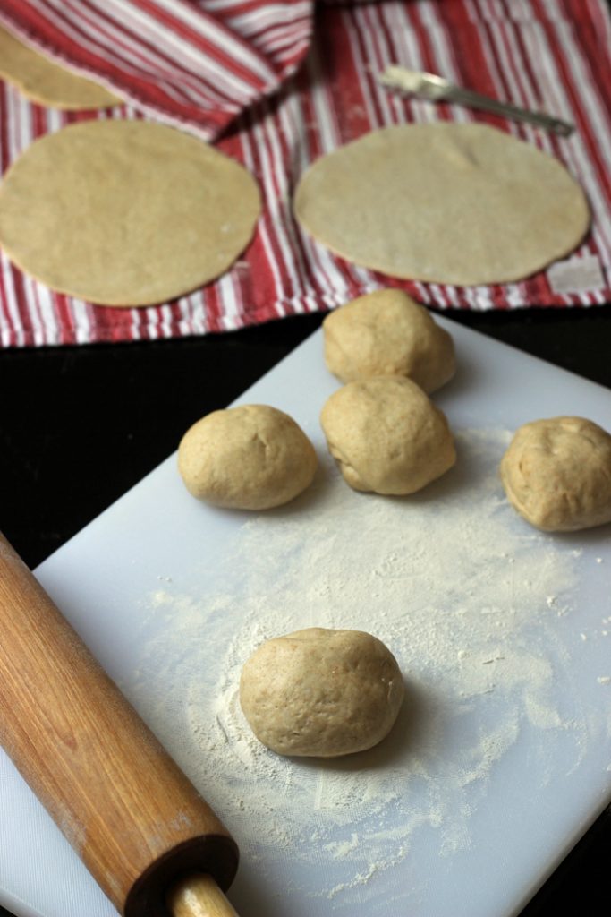 Homebaked Pita Bread - Something You Must Bake At Least Once - Good