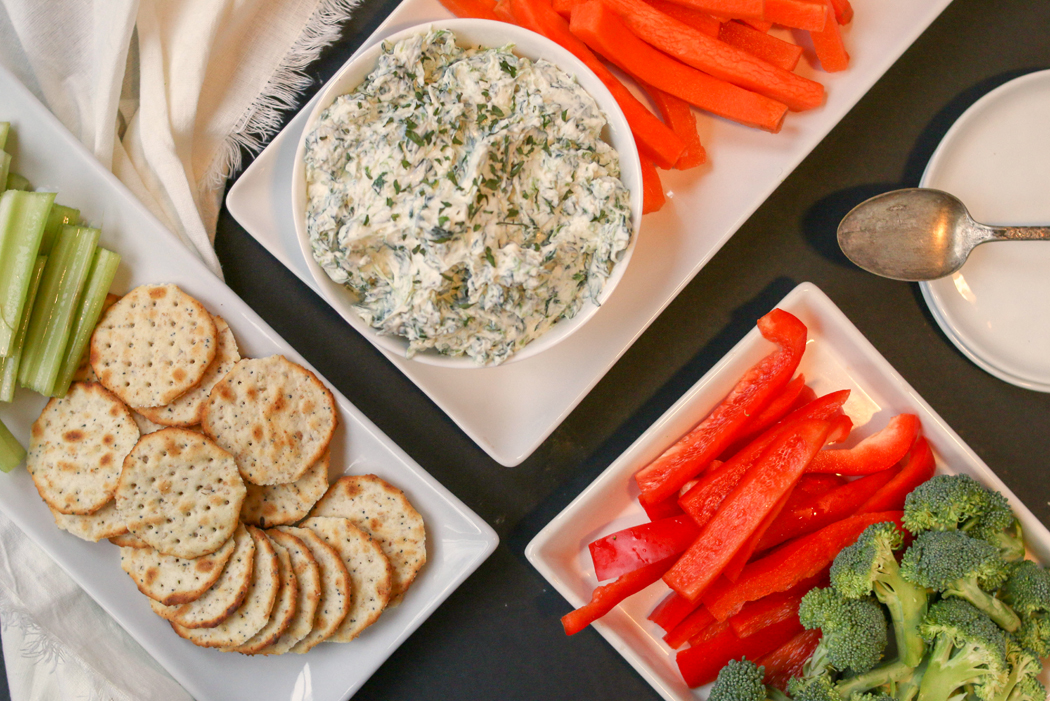 healthy spinach dip with veggies