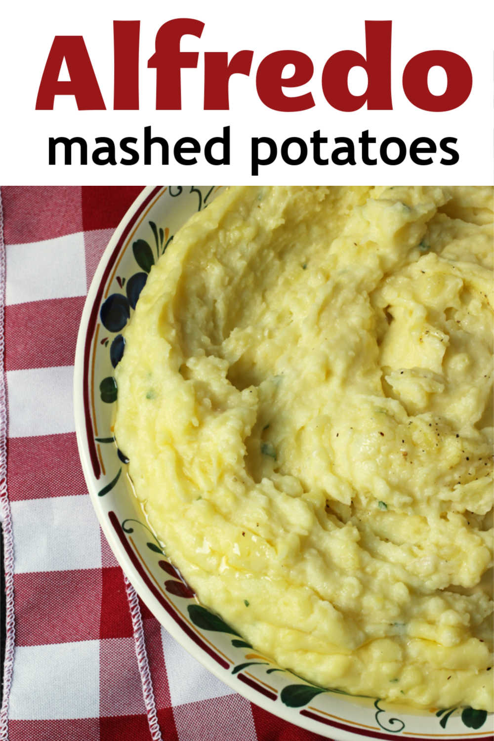 A close up of a bowl of Mashed potatoes