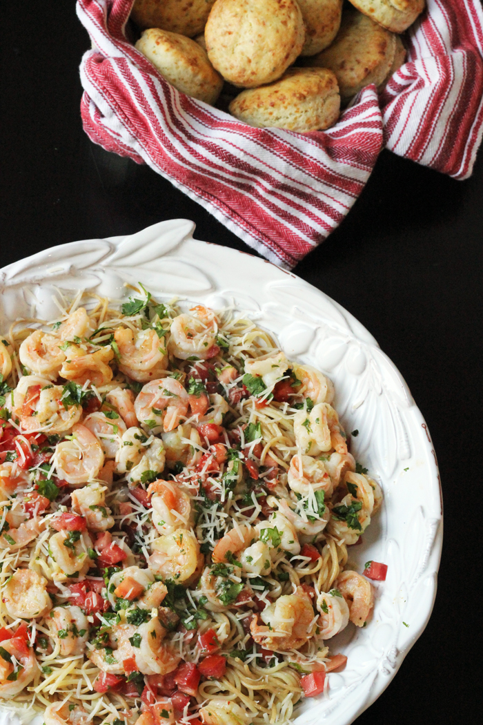 bowl of shrimp pasta