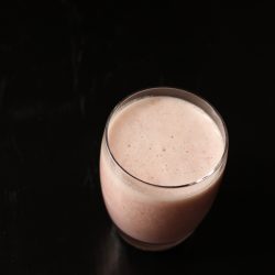 strawberry banana smoothie in glass