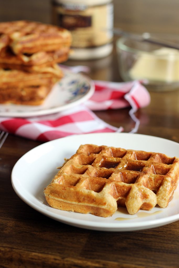 EASY Oatmeal Waffles (Three Ways to Meal Prep It!)