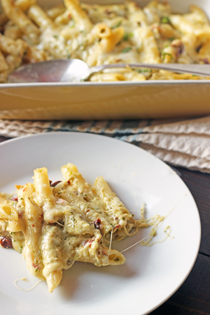 A plate of cheese and penne