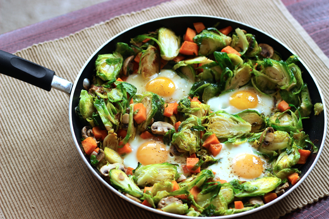 skillet full of breakfast hash