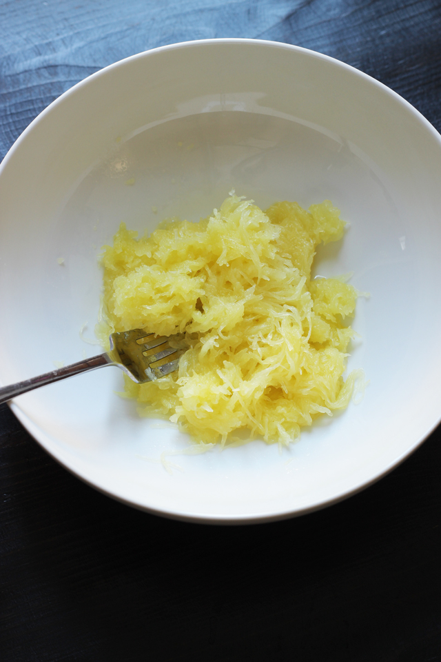 How to Cook Spaghetti Squash In The Microwave