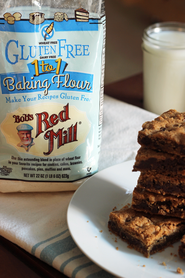 gluten free chocolate chip cookie bars (2)