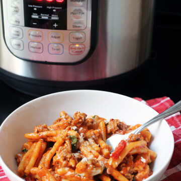 instant pot and bowl of pasta