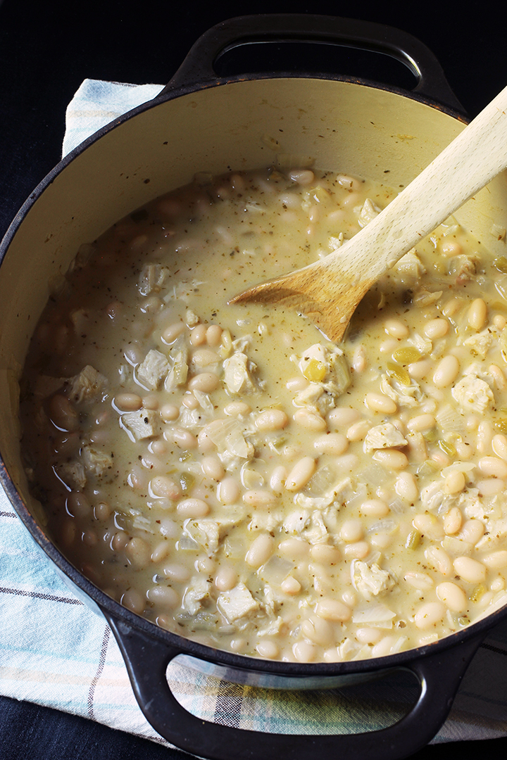 big black pot of chicken chili