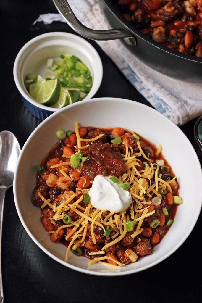 bowl of chili with toppings