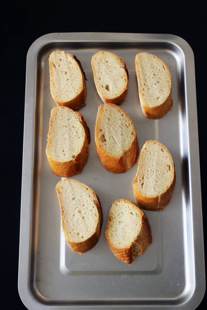 bread slices on tray