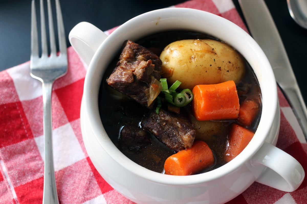 bowl of guinness beef stew