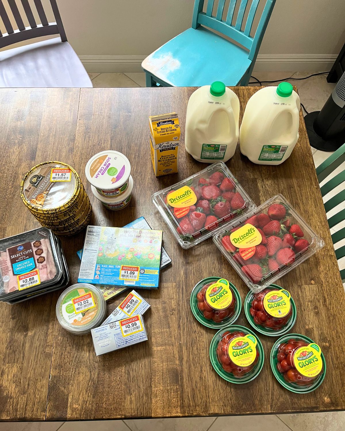 ralphs grocery items laid out on the table.
